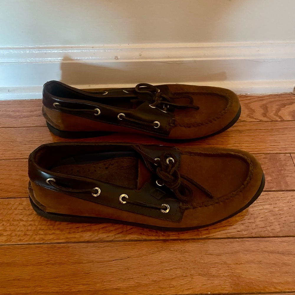 Men's Brown Boat Shoes
